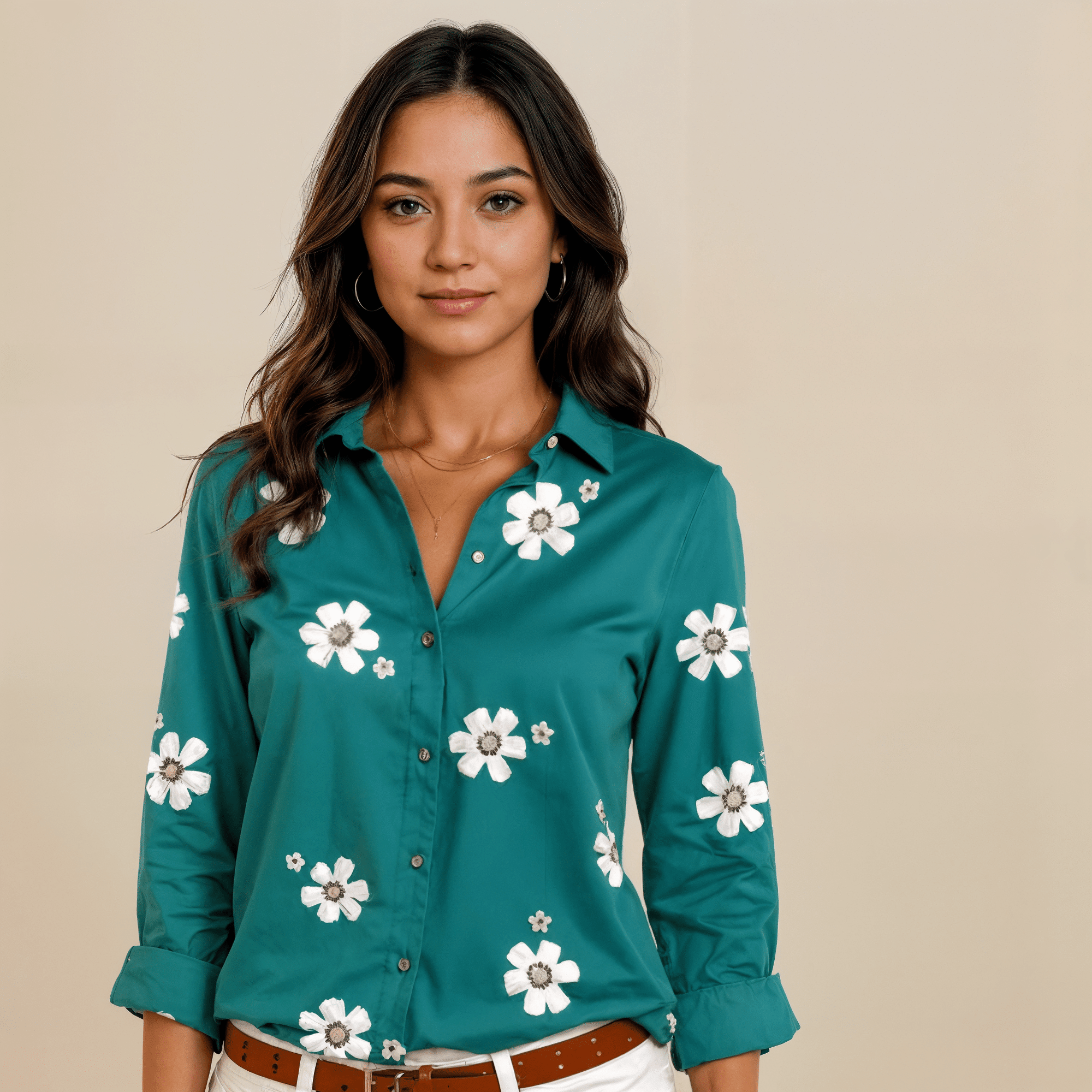 Camisa Feminina Floral de Botão
