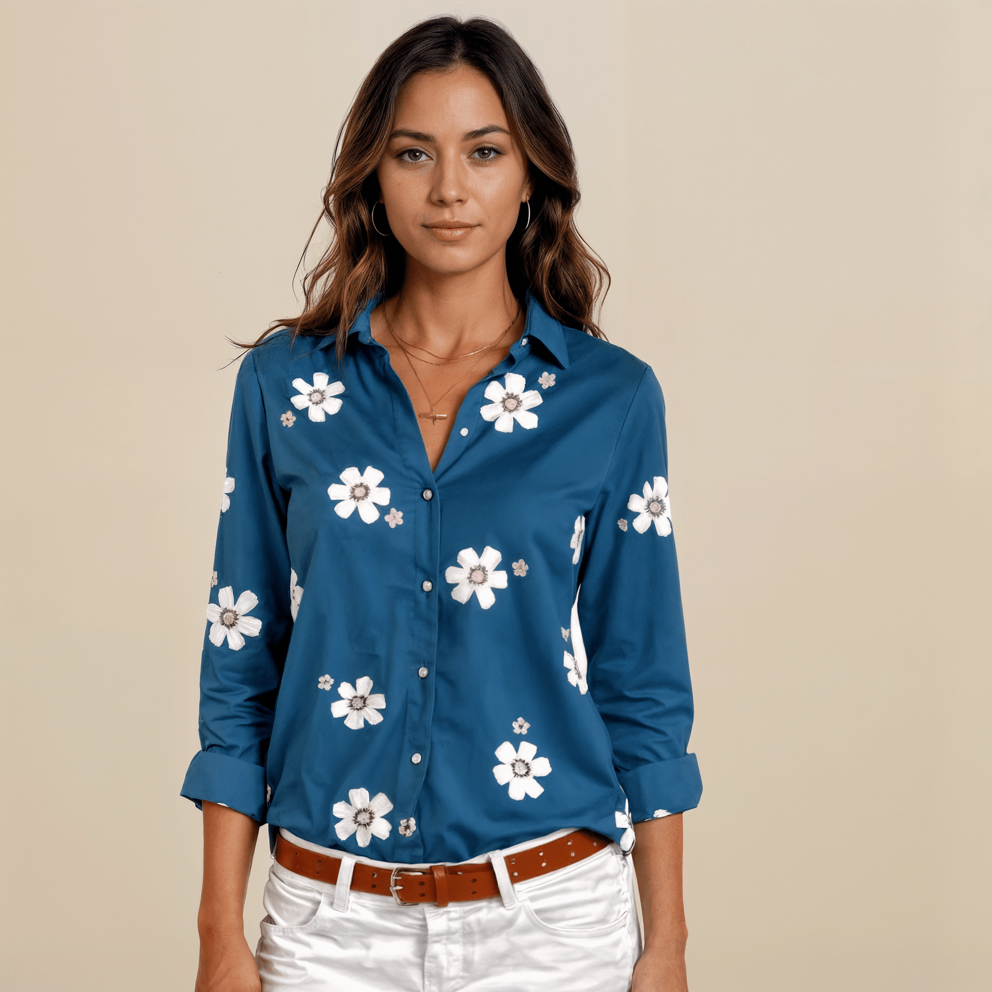 Camisa Feminina Floral de Botão